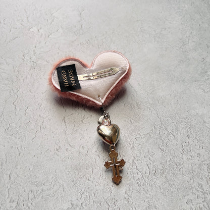 Fluffy Heart hair clip