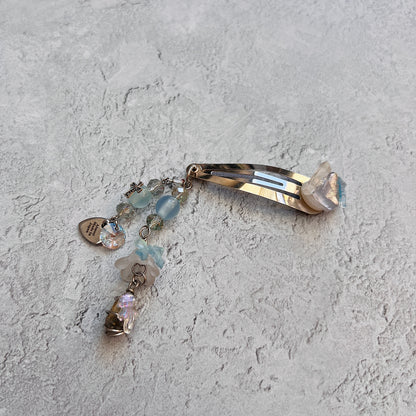 Explore hair clip