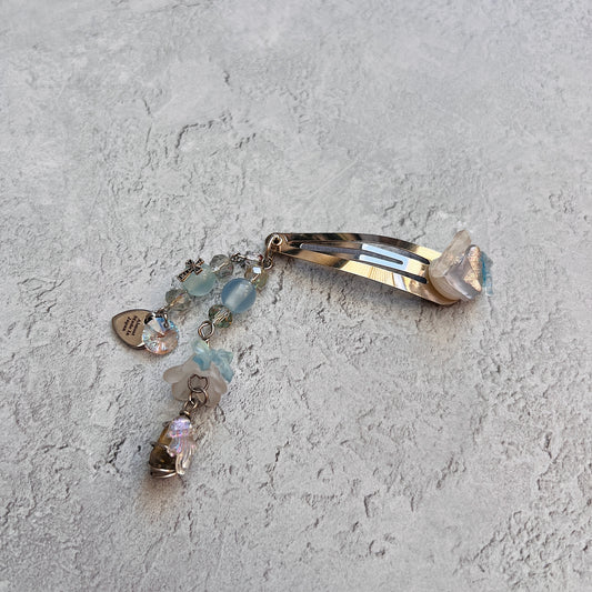 Explore hair clip